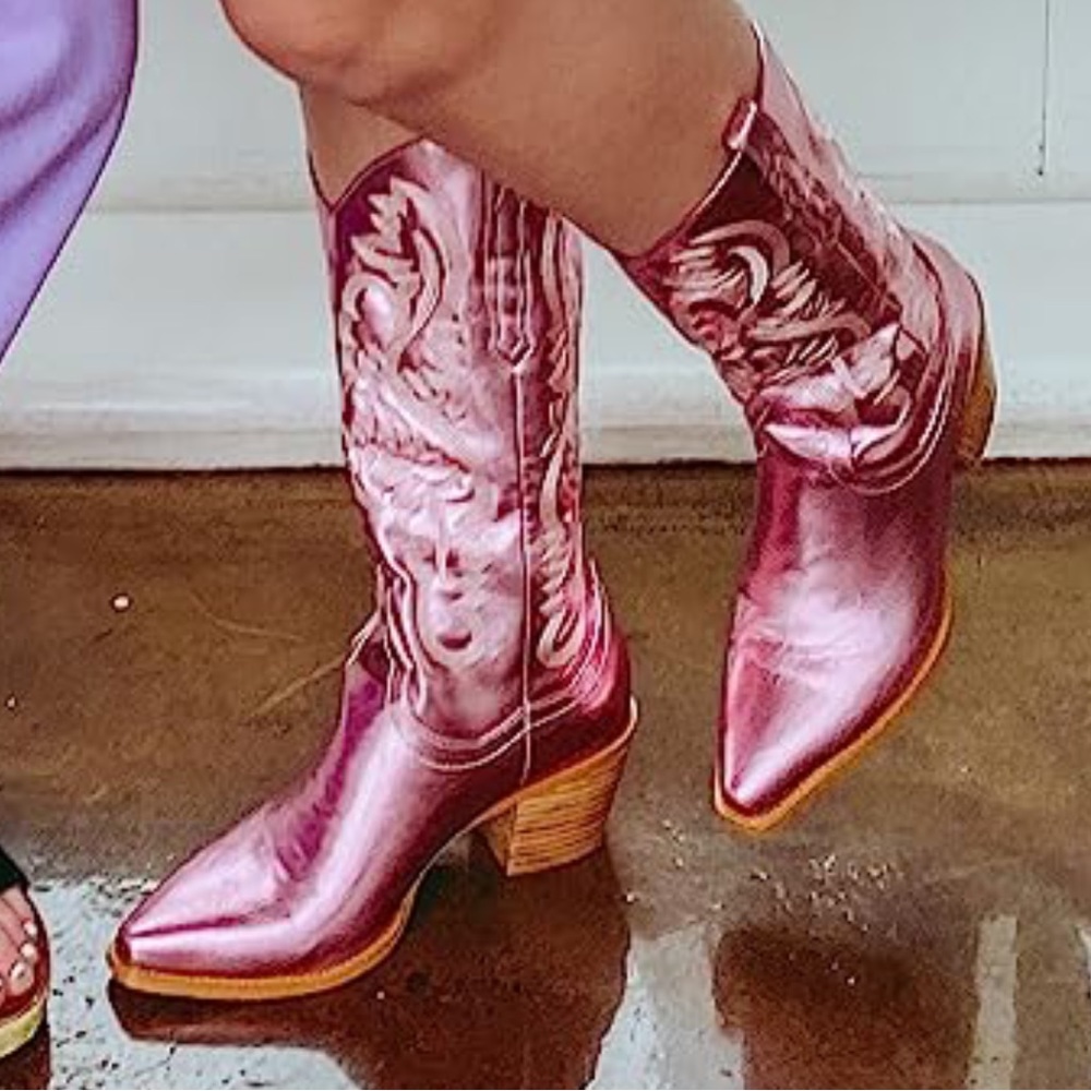 Adorable Metallic Pink Cowboy boots worn once-size 10